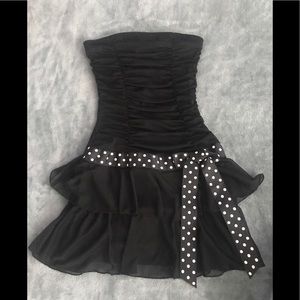 ♥️Strapless Sexy Mini Dress♥️